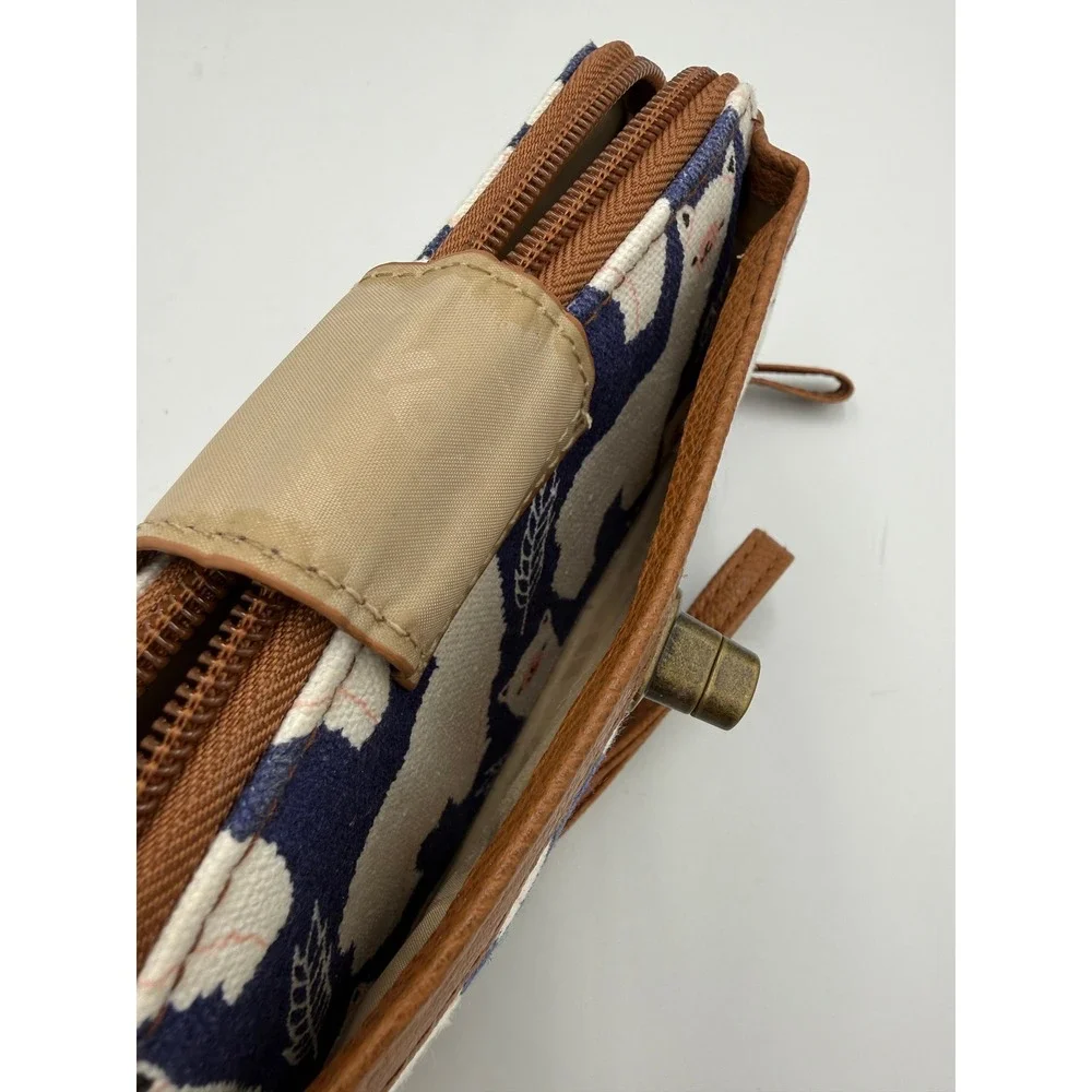 New! Unionbay Wristlet Wallet Llama Alpaca Canvas Navy Blue Brown Turn Lock